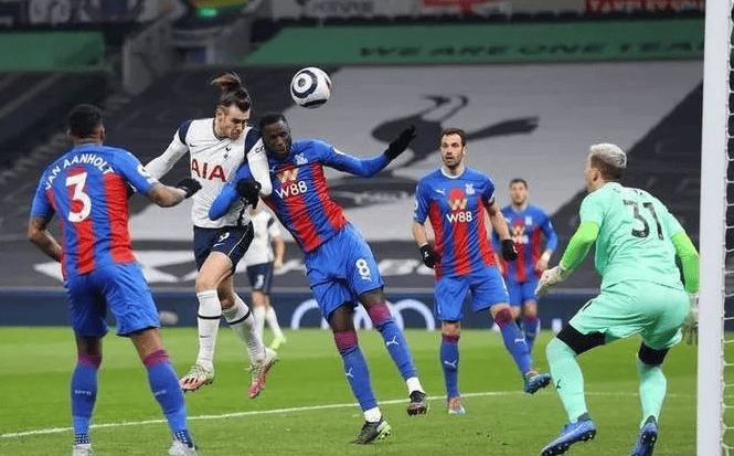 水晶宫主场失利,英超保级形势动荡的简单介绍 水晶宫主场失利,英超保级形势动荡的简单介绍