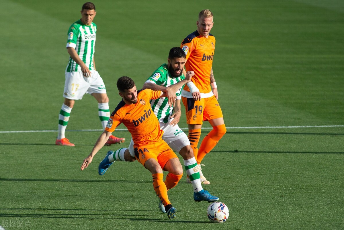 西甲劲旅引进阿根廷中场,中场实力大增的简单介绍 西甲劲旅引进阿根廷中场,中场实力大增的简单介绍