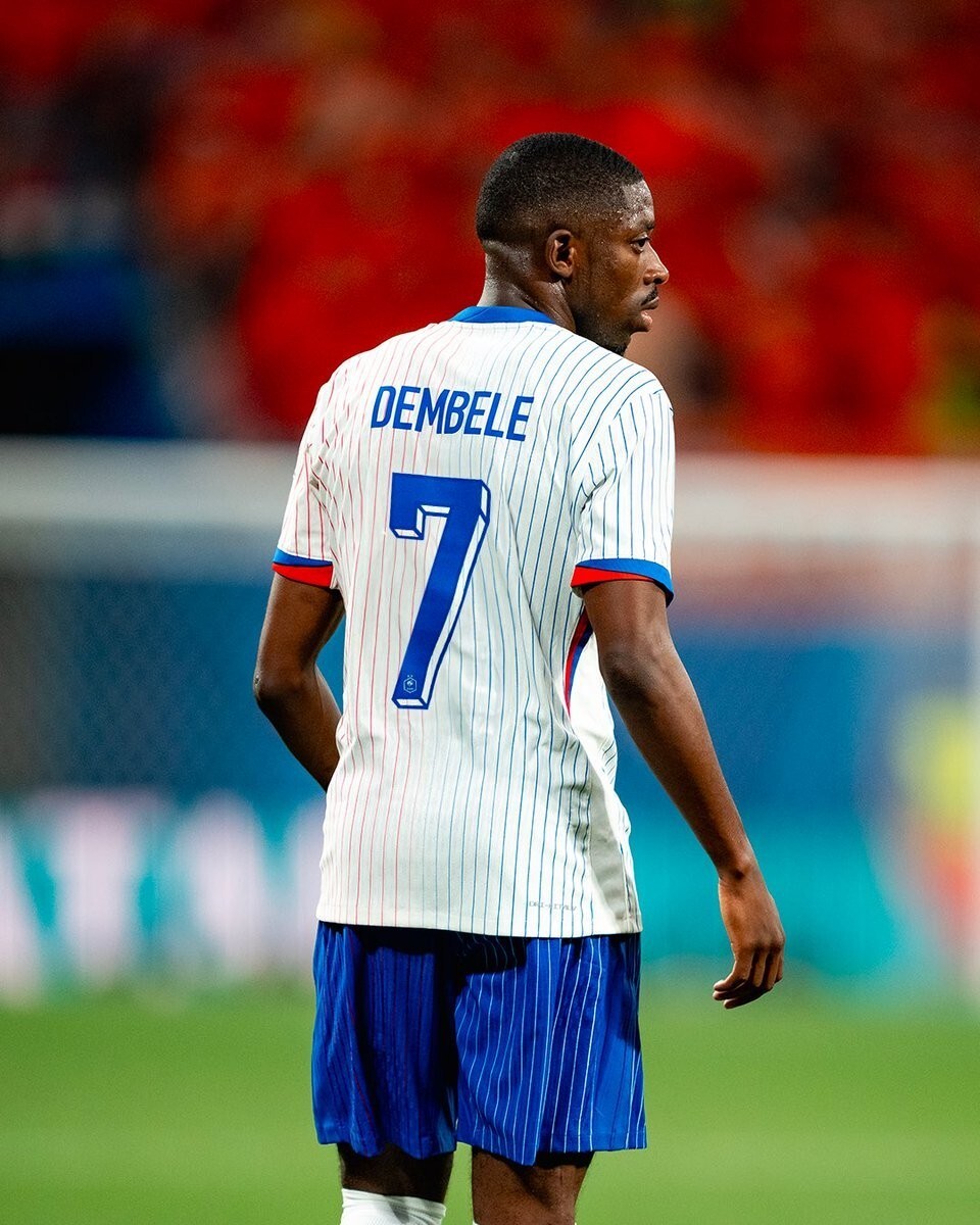 贝尔格拉德势头正猛,欧冠席位屹立不倒!的简单介绍 贝尔格拉德势头正猛,欧冠席位屹立不倒!的简单介绍