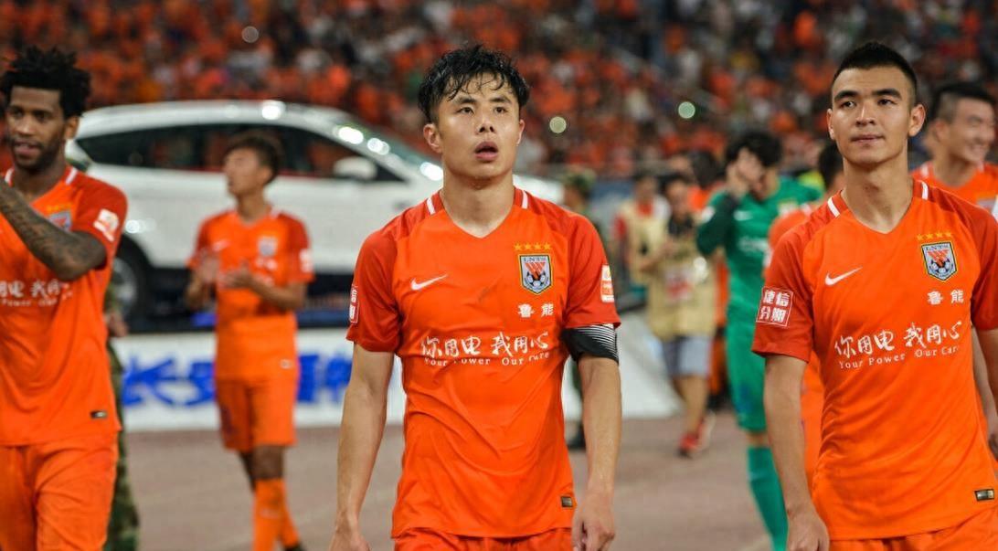 开云体育APP下载-佛山海牛球队表现不俗，成为令人关注的黑马