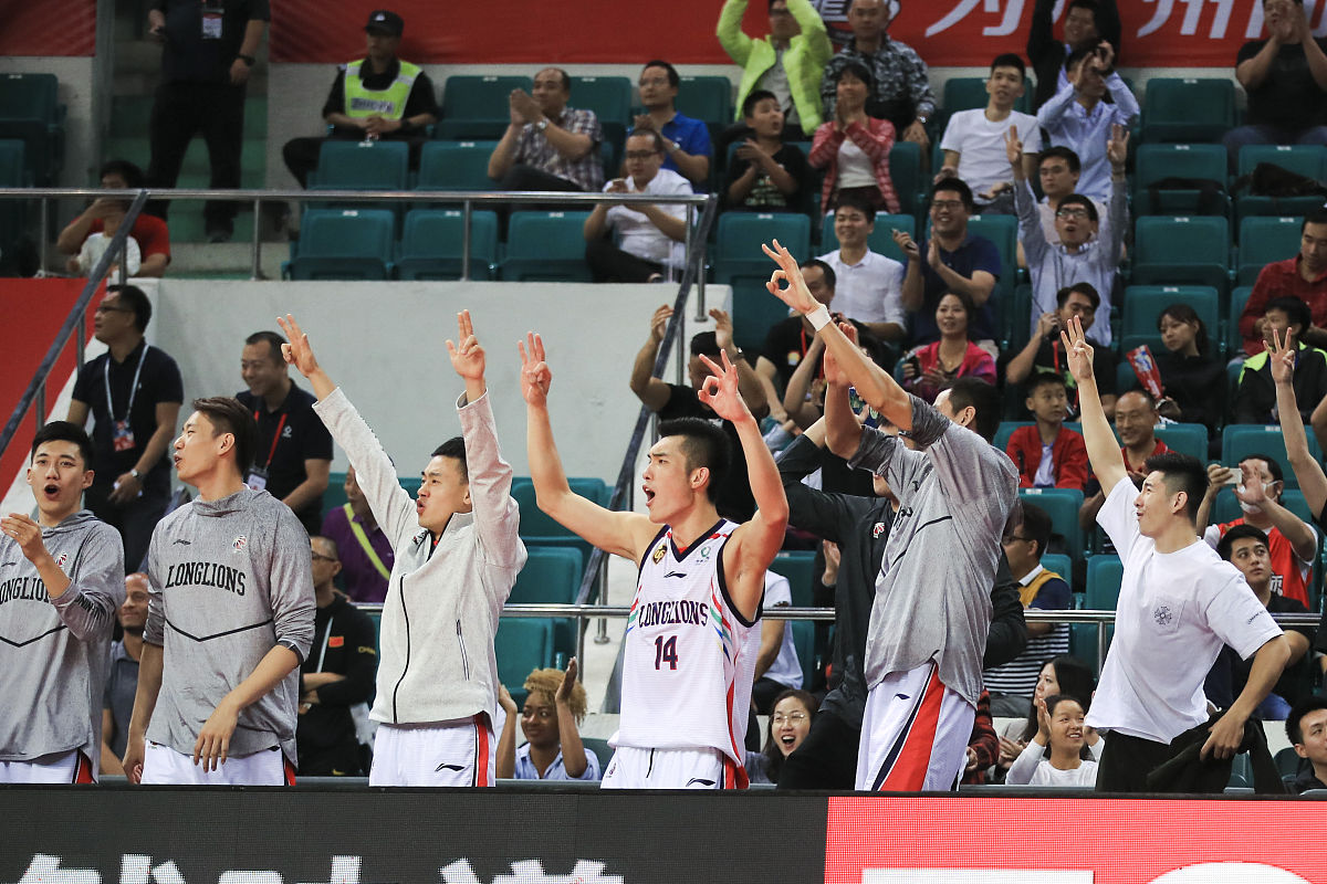 开云体育APP下载-包含北京队在比赛中体现出和谐团队合作，全面取胜的词条