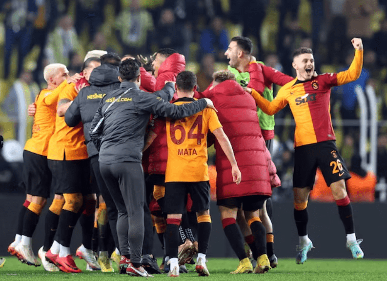 开云APP-包含澳大利亚劲旅准备季后赛战斗，全队备战气氛浓厚的词条