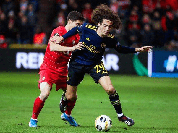 关于佛罗伦萨取得胜利，稳固中游位置的信息