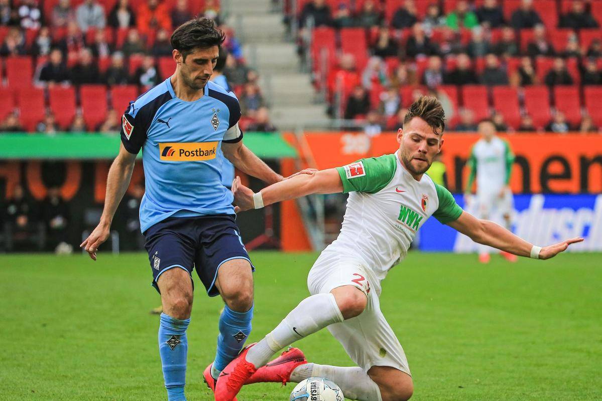 门兴格拉德巴赫客场逼平对手，保持不败的简单介绍