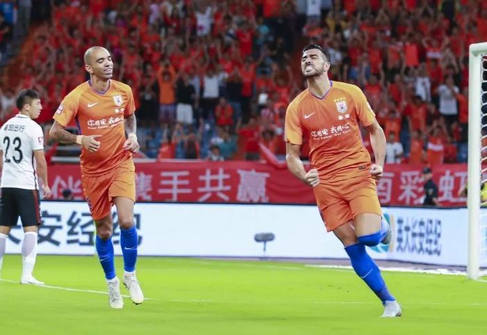 开云官网-包含本轮关键对决，鲁能将在主场迎战苏宁争夺三分的词条