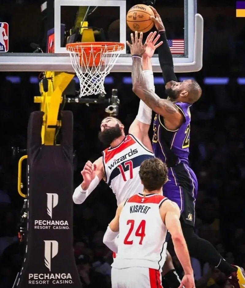 开云体育官方网站-包含詹姆斯再次砍下三双数据，力助球队取胜的词条