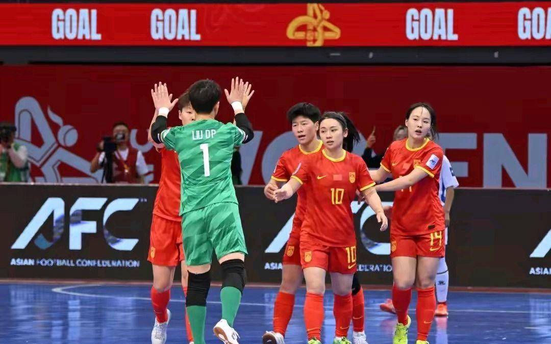 开云体育登录-包含加拿大女足实力突出，备战冲击半决赛关键战的词条