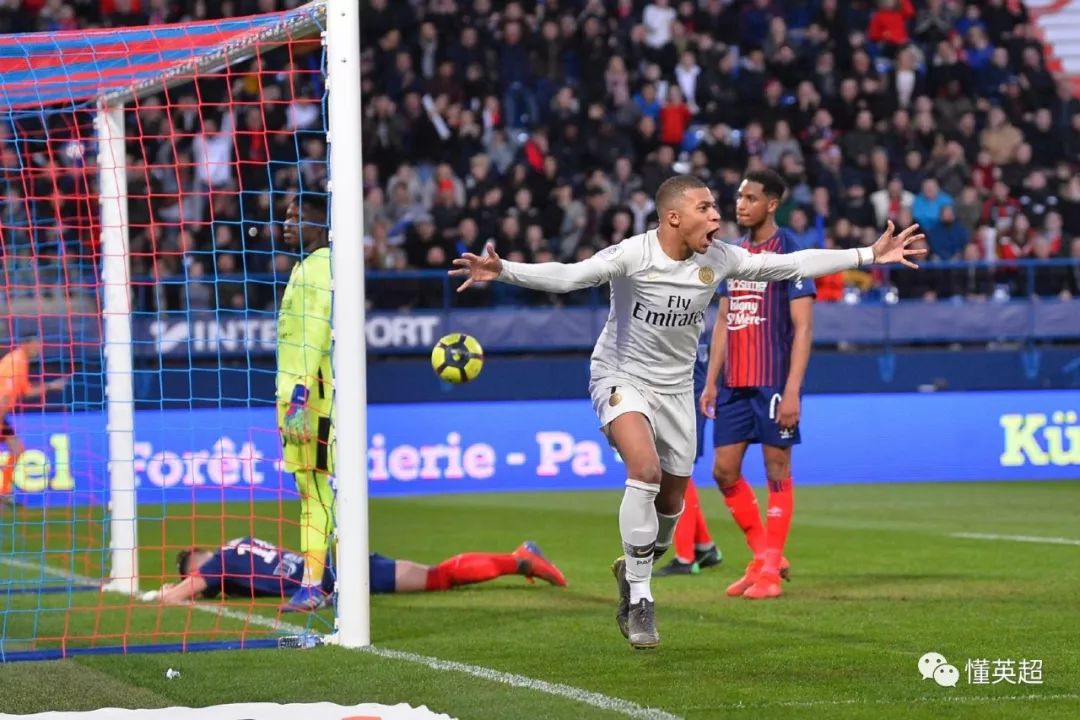 包含卡昂主场不敌里昂，积分榜下滑的词条