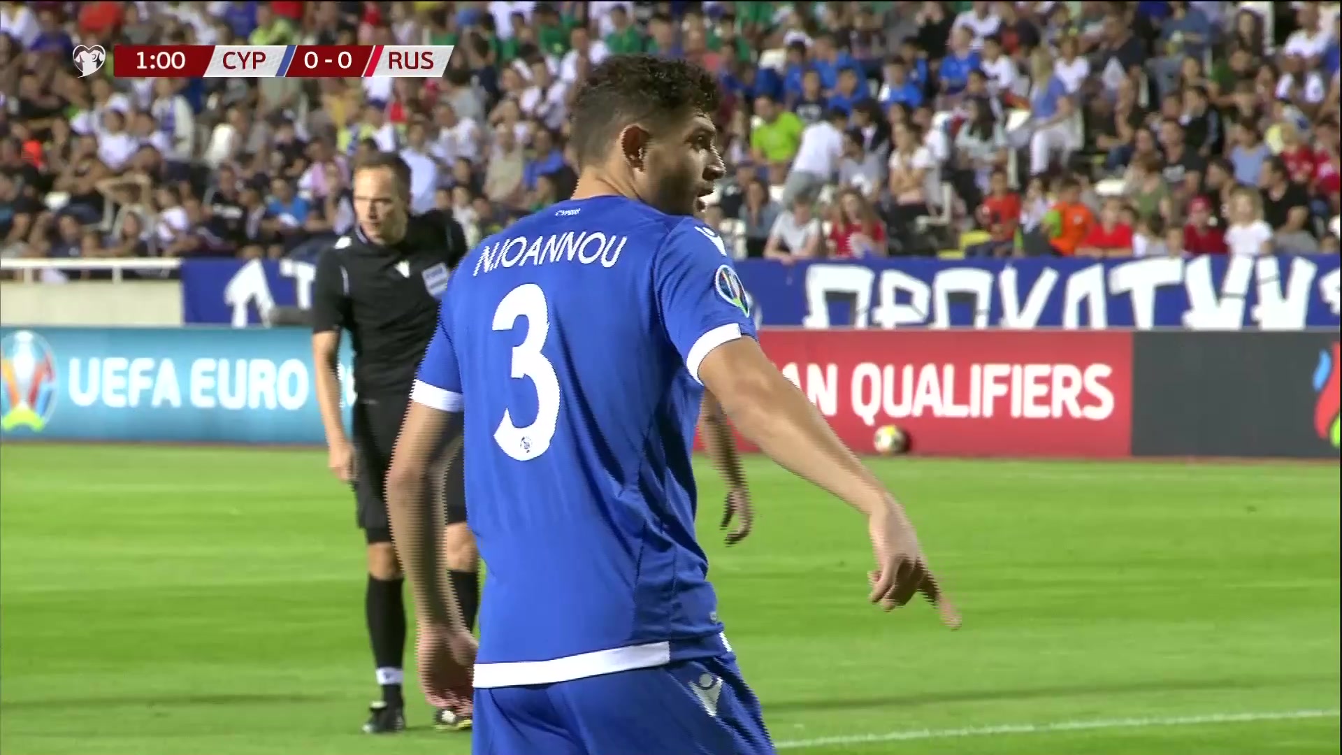 俄罗斯对阵塞浦路斯稳居榜首 俄罗斯对阵塞浦路斯稳居榜首