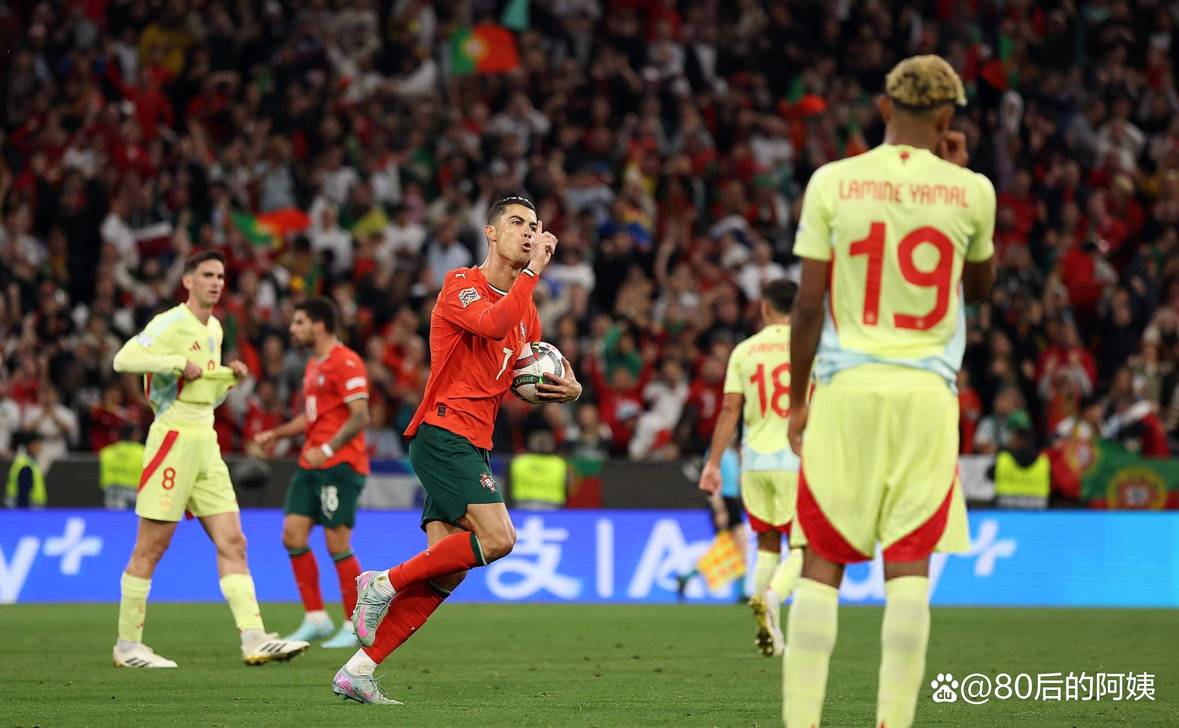 包含C罗助葡萄牙队3-0大胜匈牙利！欧洲杯首战开门红！的词条