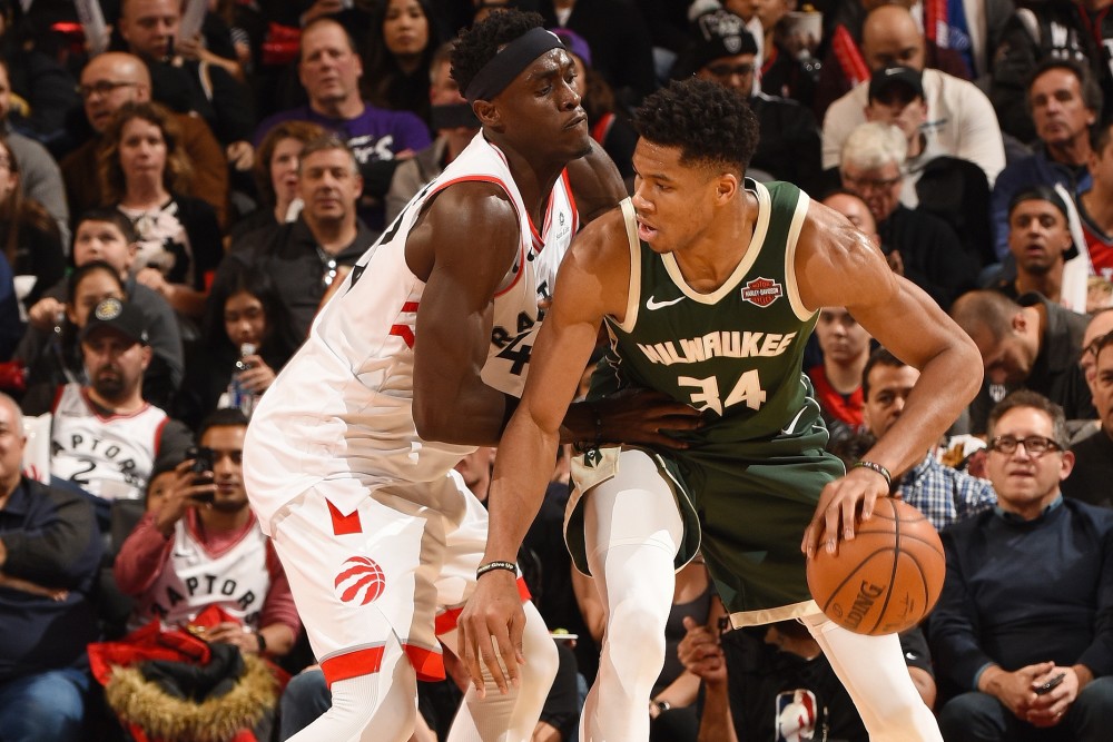 开云APP-包含雄鹿vs猛龙，东部强强对话即将上演的词条