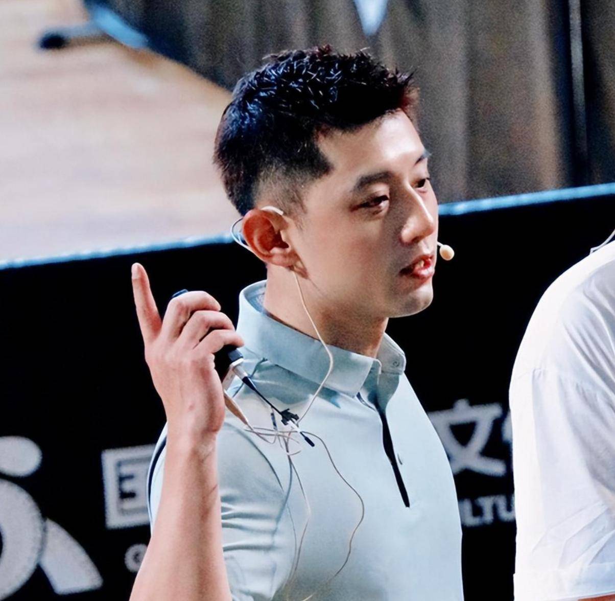 关于中国乒乓球队碾压英国乒乓球队,张继科惊艳世界的信息 关于中国乒乓球队碾压英国乒乓球队,张继科惊艳世界的信息