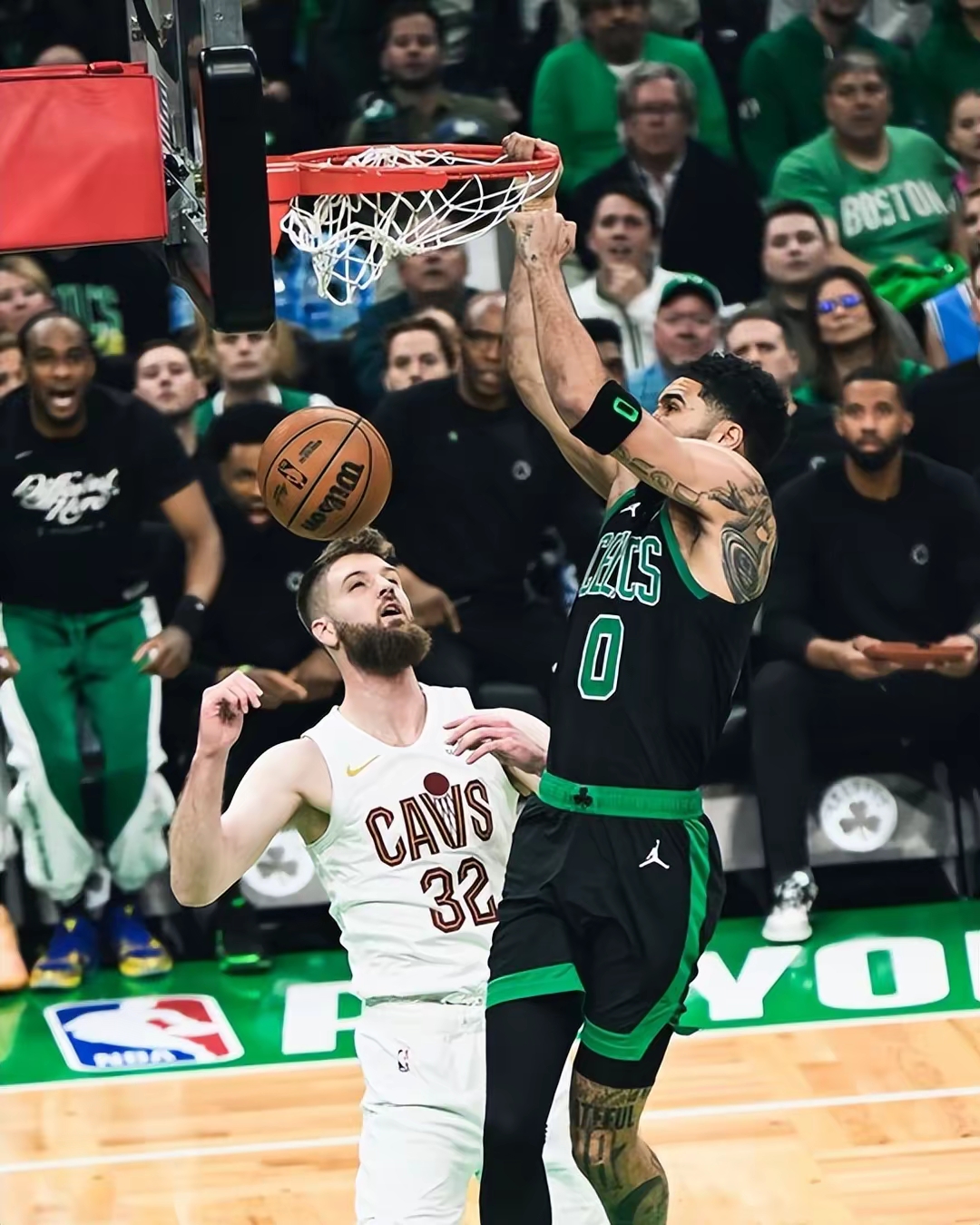 开云体育app-爆冷！S赛强队意外出局震惊全场