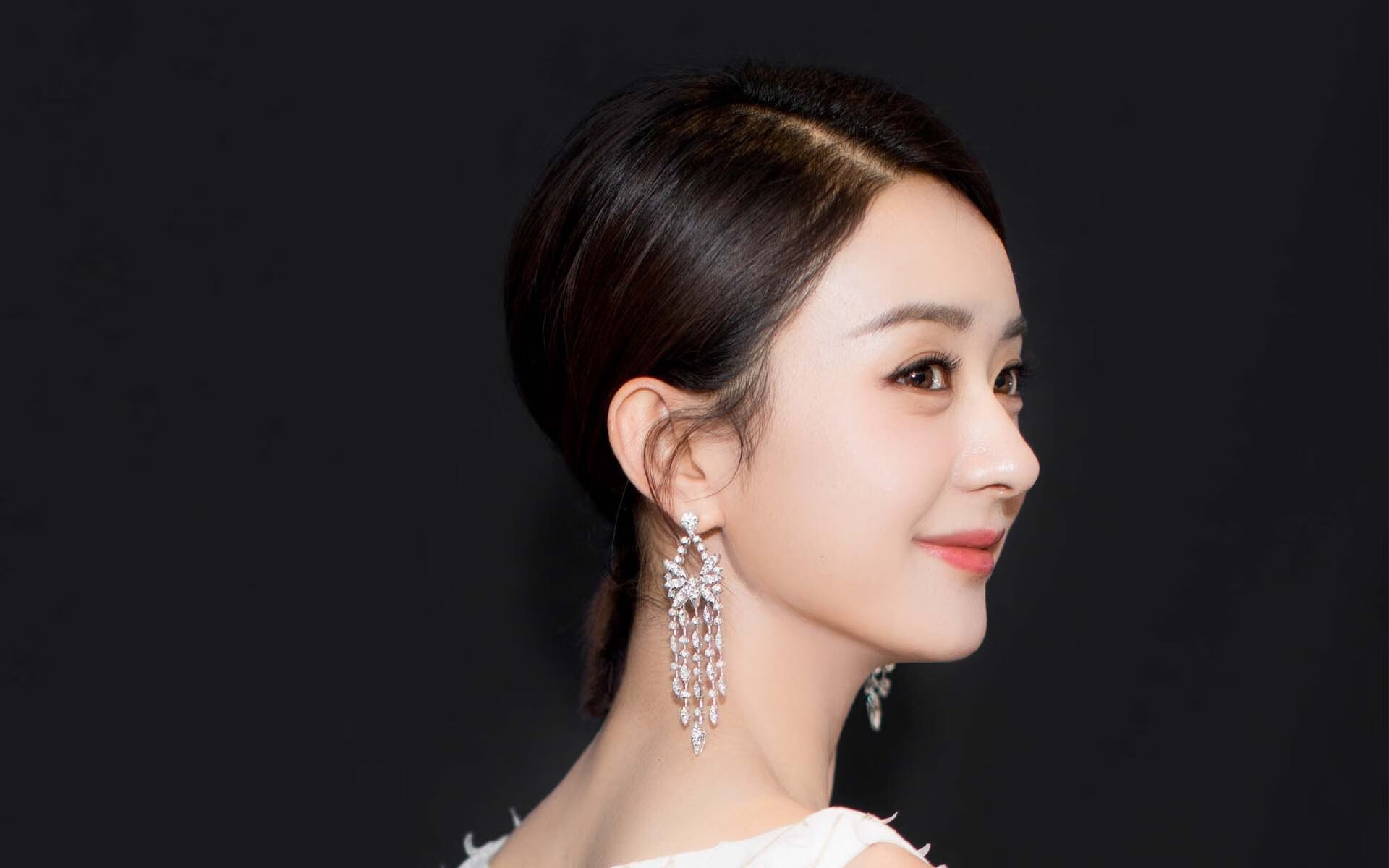 北美三国共燃绿茵烽火，凯塞多里程碑之夜，足球史诗新篇章