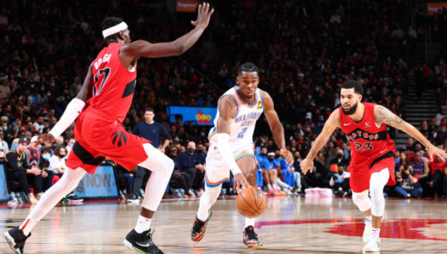 活塞强行终结广东队，西亚卡姆关键节点连续得分